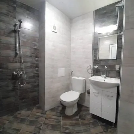 Vendégház - пролет *