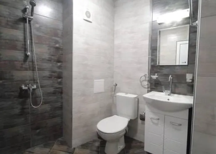 Guest house - пролет *